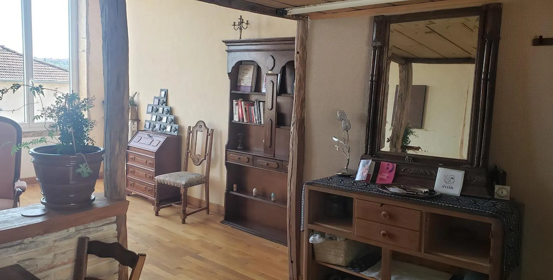Charming Apartment With A View Lyon France